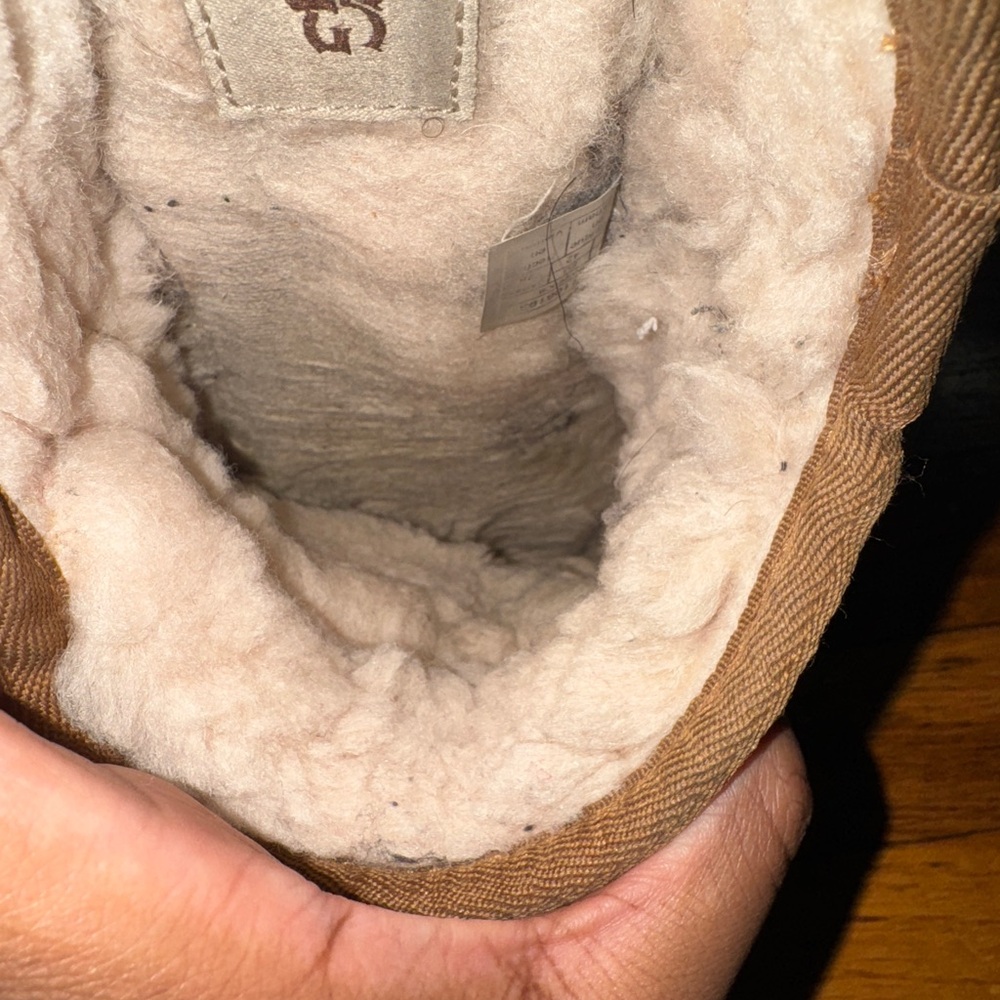 UGG Women’s Size 11 Chestnut Suede Shearling Slippers - Picture 4 of 10